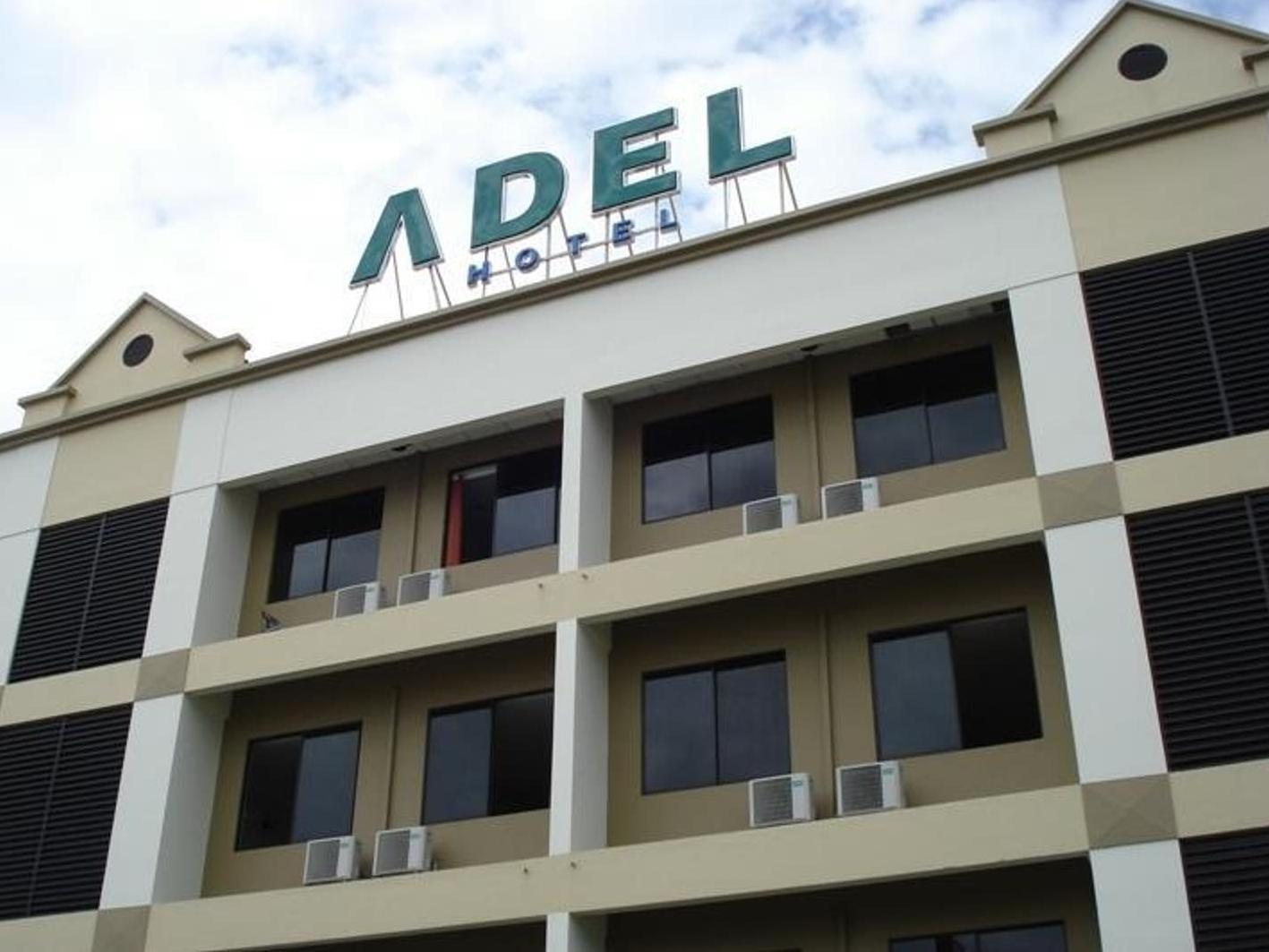 Adel Hotel Putatan Buitenkant foto